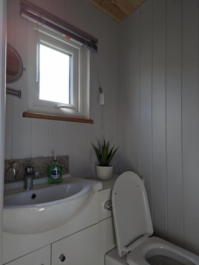 Bespoke Luxury Huts With Hot Tubs. Located In The Black Mountains. Llanveynoe Exterior foto